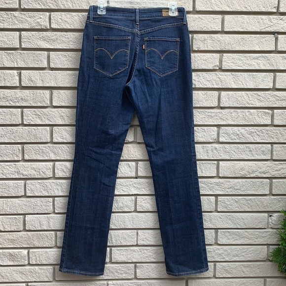 Levi’s Bold Curve Classic Rise Straight 8/29 - Picture 2 of 11